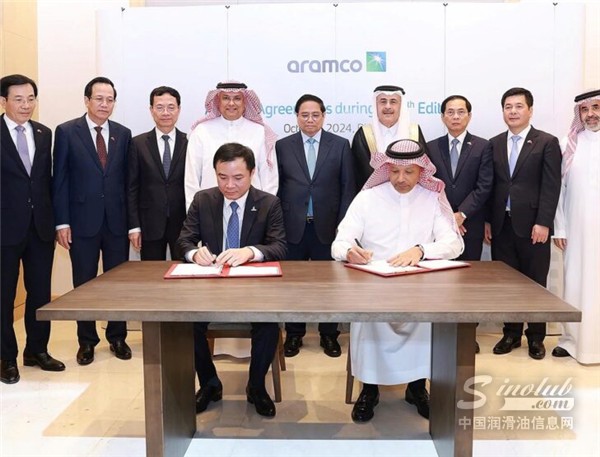 Aramco-and-Petrovietnam-sign-agreement-for-energy-collaboration-729x556.jpg