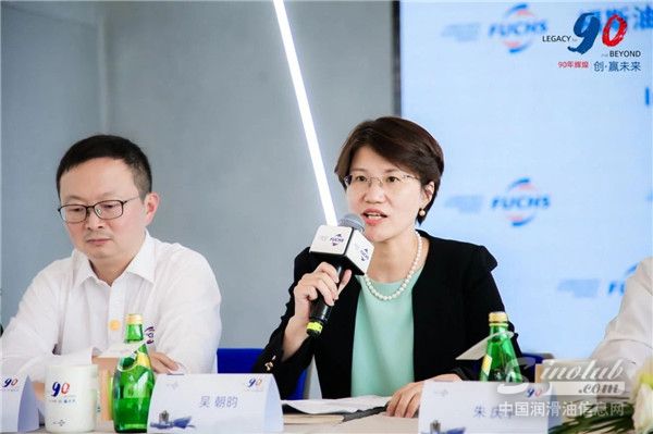 福斯中國首席運營官吳朝昀女士